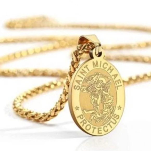 NEW Oval Stainless Steel Saint Christopher Necklace Saint Michael Gold Necklace - Picture 4 of 6